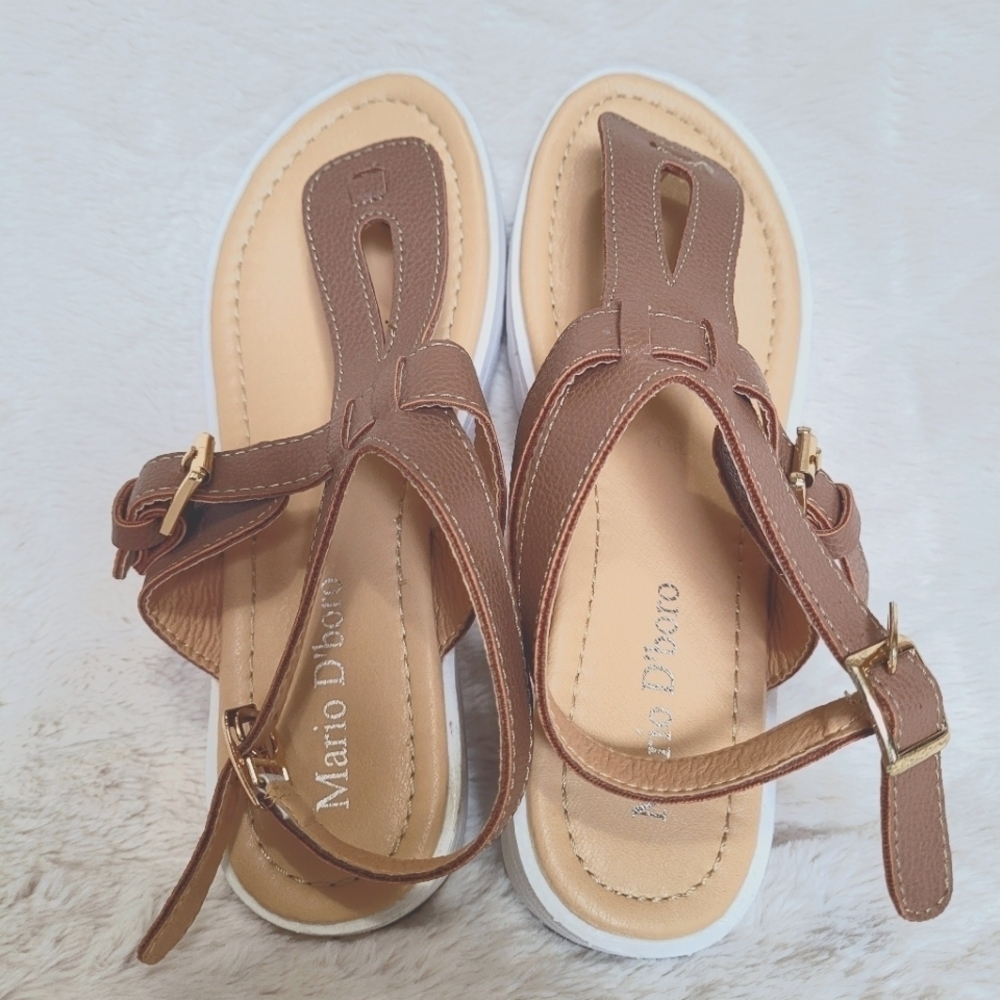 Mario D'boro Thong Sandals Size 7